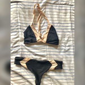 ACACIA SWIMWEAR STORM BIARRITZ TOP + MENTAWAI BOT